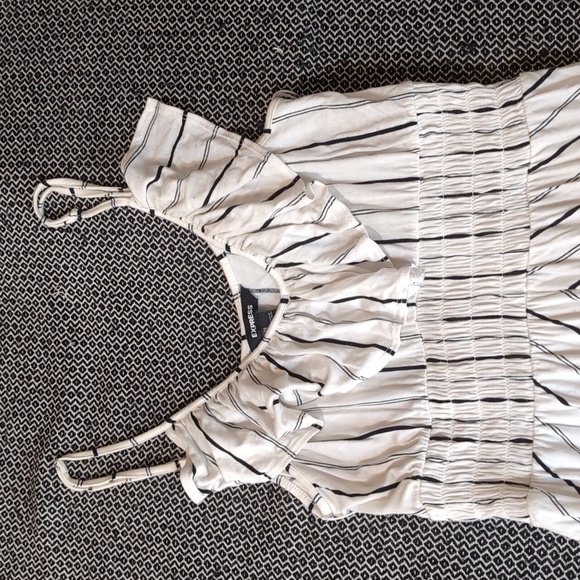 2/$12 Express | Hi-Lo stripped maxi dress - Picture 5 of 8